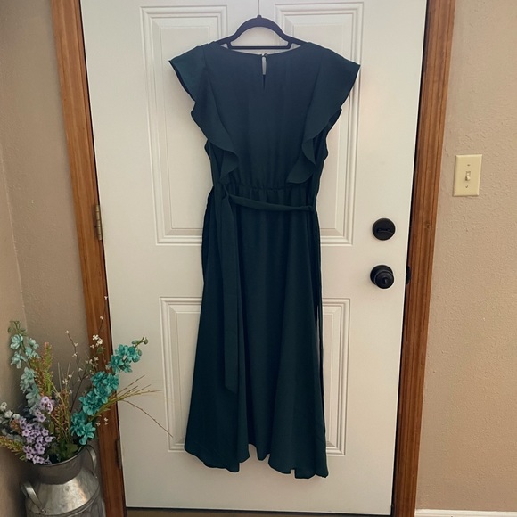 Midi Ruffle Dress - Picture 9 of 10